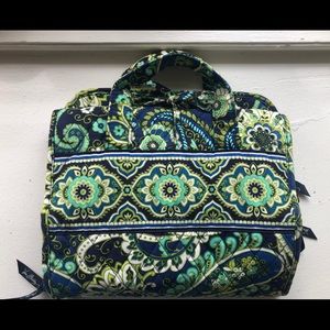 Vera Bradley Rhythm Blues Hanging Travel Organizer